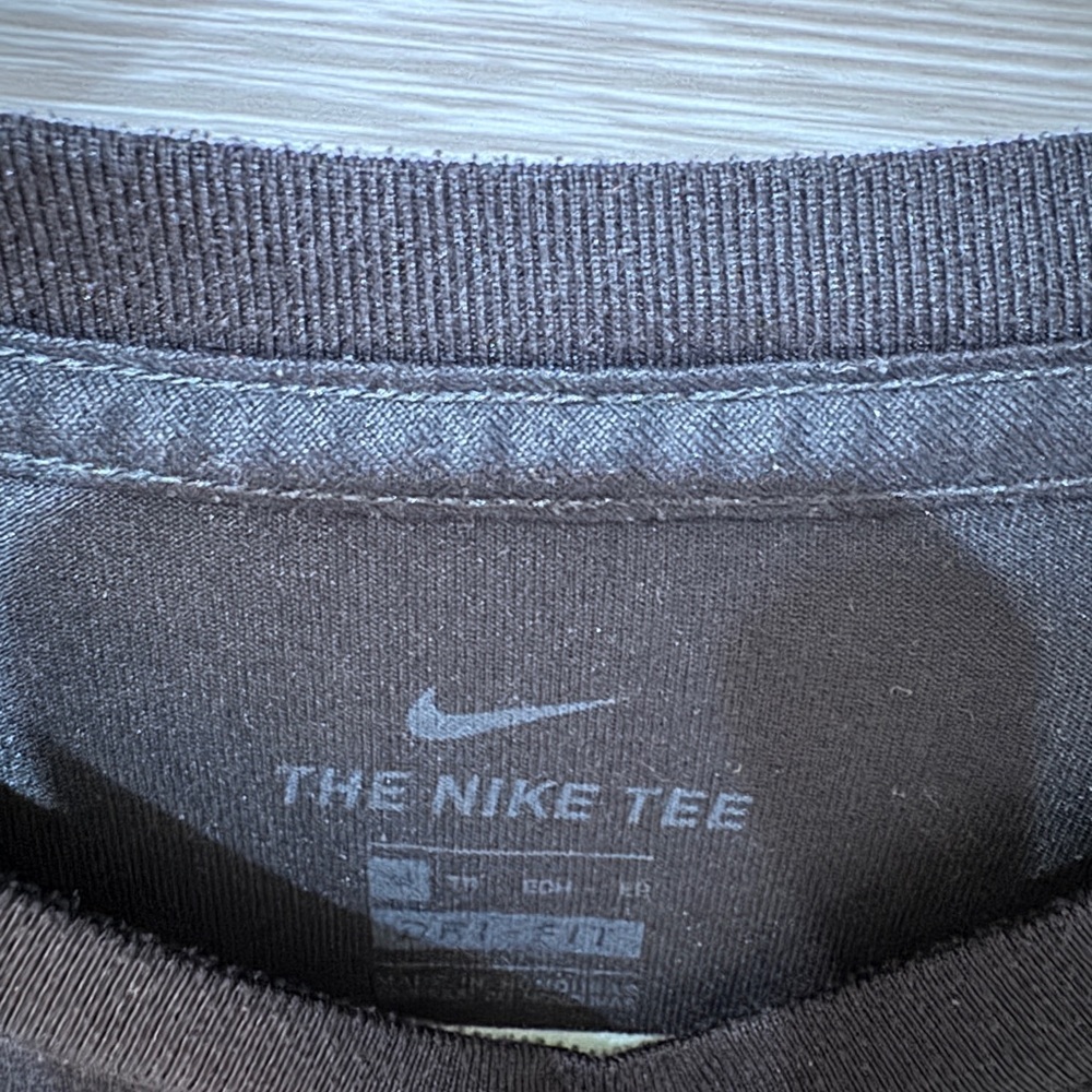 Nike Shirt Women's XS Black Dry Running Top Dri-Fit Mesh Lightweight Athletic - Picture 4 of 8